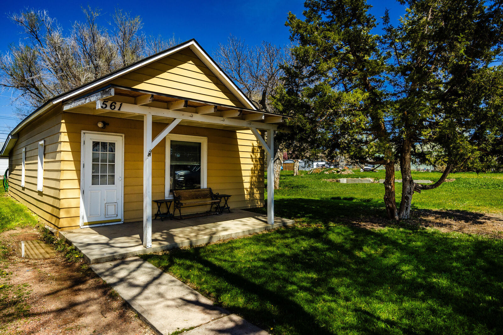 Property Photo: 561 E 7th Street WY 82801