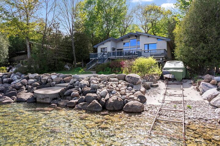 341 Cedar Avenue — photo 1
