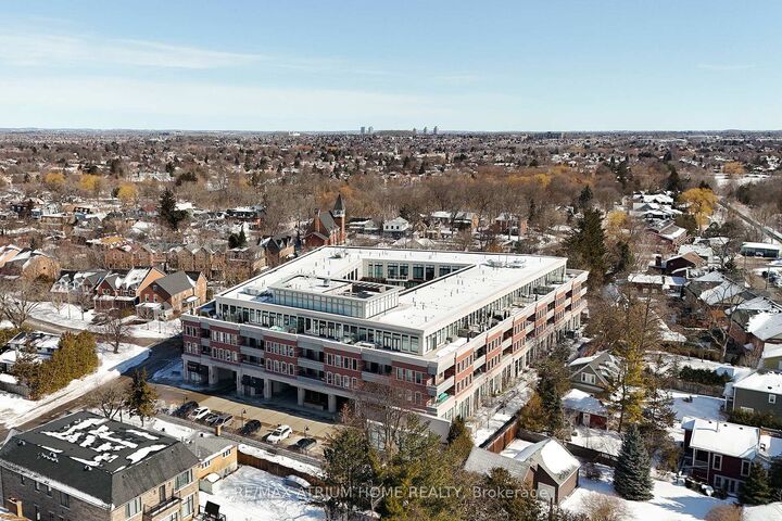 Property Photo: 20 Fred Varley Drive 324 ON L3R 1S4