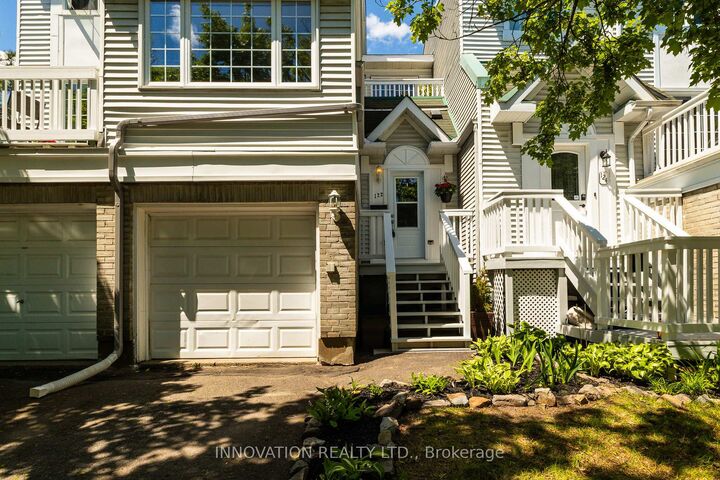 Property Photo: 122 Castlegreen Private 58 ON K1T 3N2