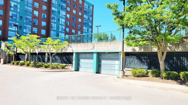 Property Photo: 55 Blue Springs Drive 302 ON N2J 4T3