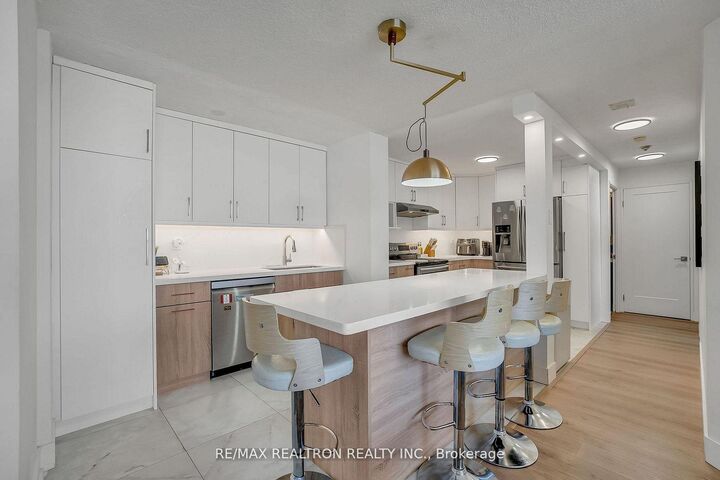 4185 Shipp Drive 1713 — photo 1