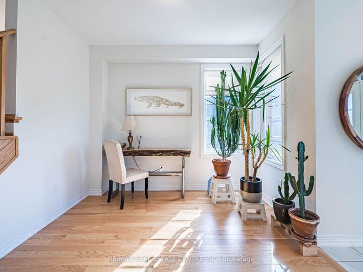 Property Photo: 192 Miyako Court ON L1L 0R7