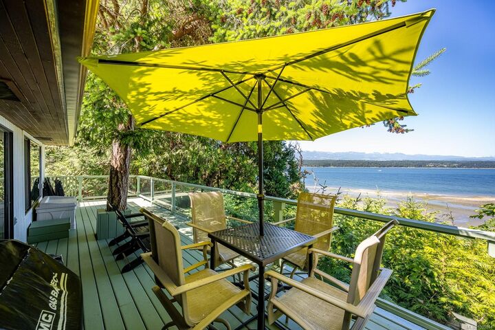 Property Photo: 3845 Shingle Spit Rd BC V0R 1Z0