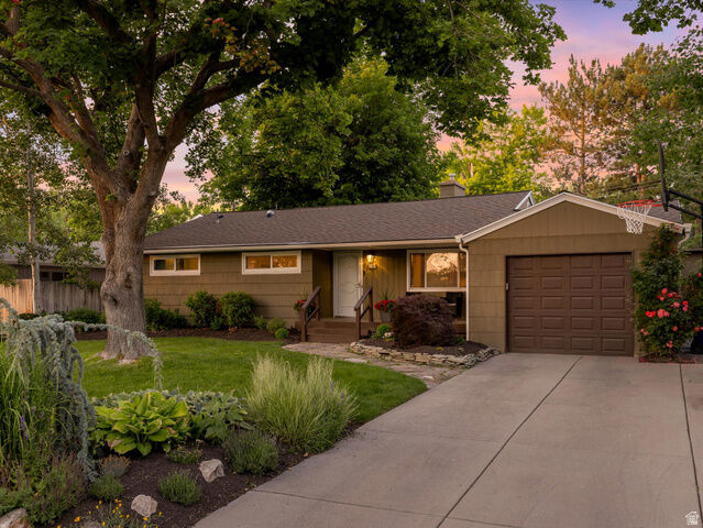 Property Photo: 4333 S Larson Way UT 84124