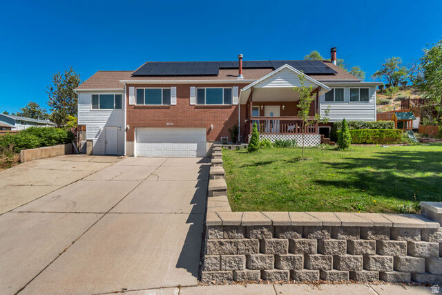Property Photo:  9070 S Sunrise Cir E  UT 84093 