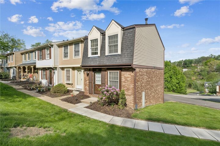 Property Photo:  212 Shadowlawn Cir  PA 15236 