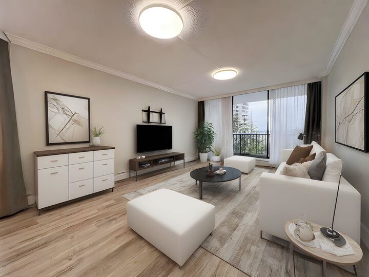 710 Seventh Avenue 902 — photo 1