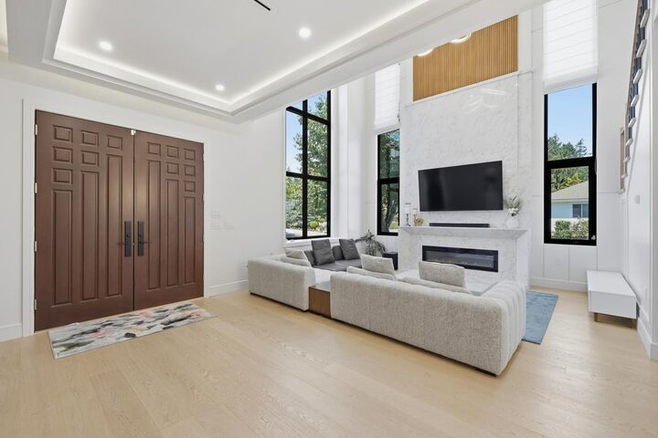 Property Photo:  1946 143A Street  BC V4A 7T1 