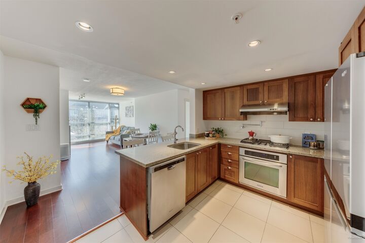 Property Photo: 9373 Hemlock Drive 228 BC V6Y 0A9