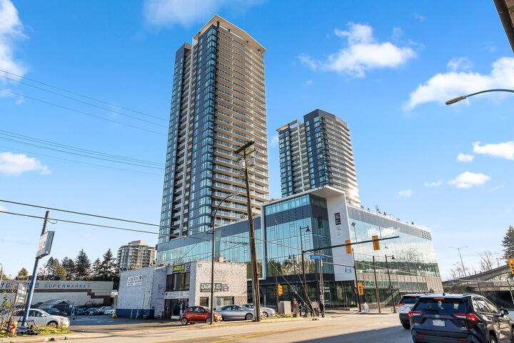 Property Photo:  308 Alderson Avenue 1308  BC V3K 0J2 