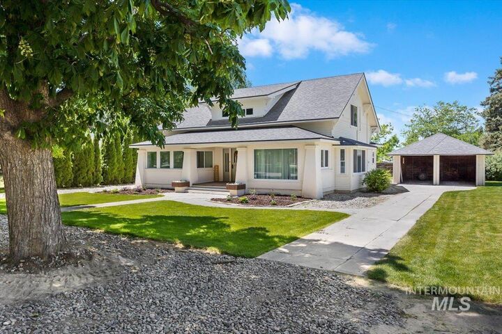 Property Photo:  209 S Birch St  ID 83341 