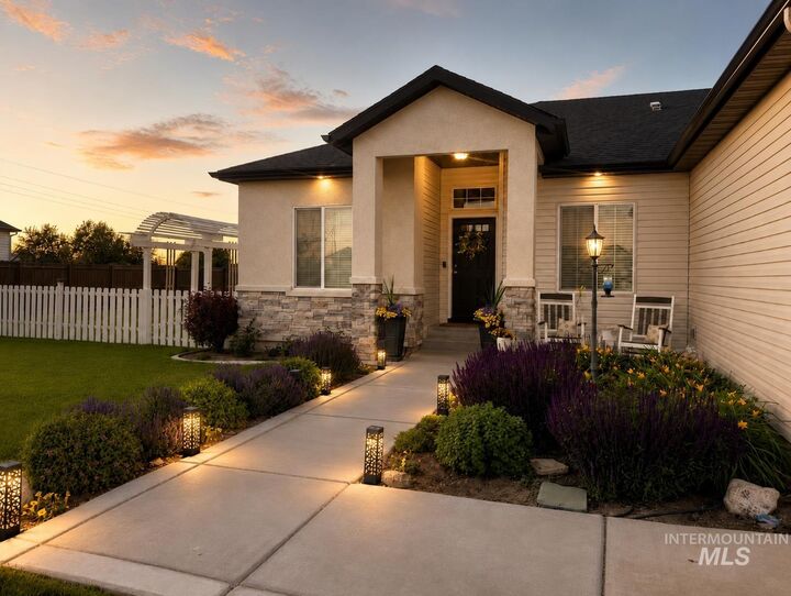 Property Photo:  416 Elli Lane  ID 83336 
