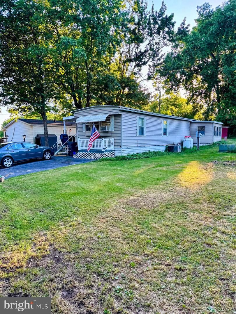 Property Photo:  124 Shippensburg Mobile Estate  PA 17257 