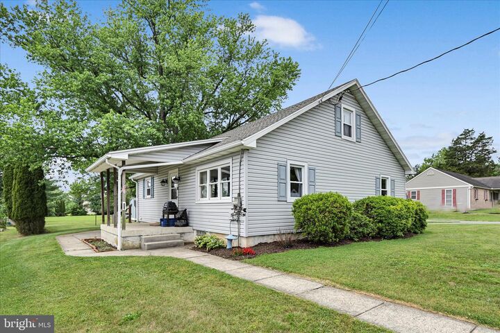 Property Photo: 5910 Littlefield Avenue PA 19606