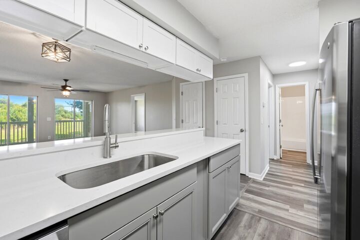 Property Photo: 5040 Windsor Green Way 202 SC 29579