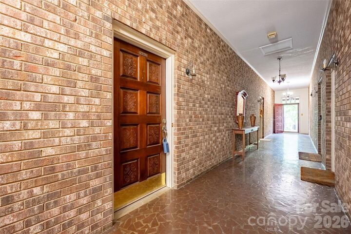 Property Photo: 7226 Quail Meadow Lane NC 28210