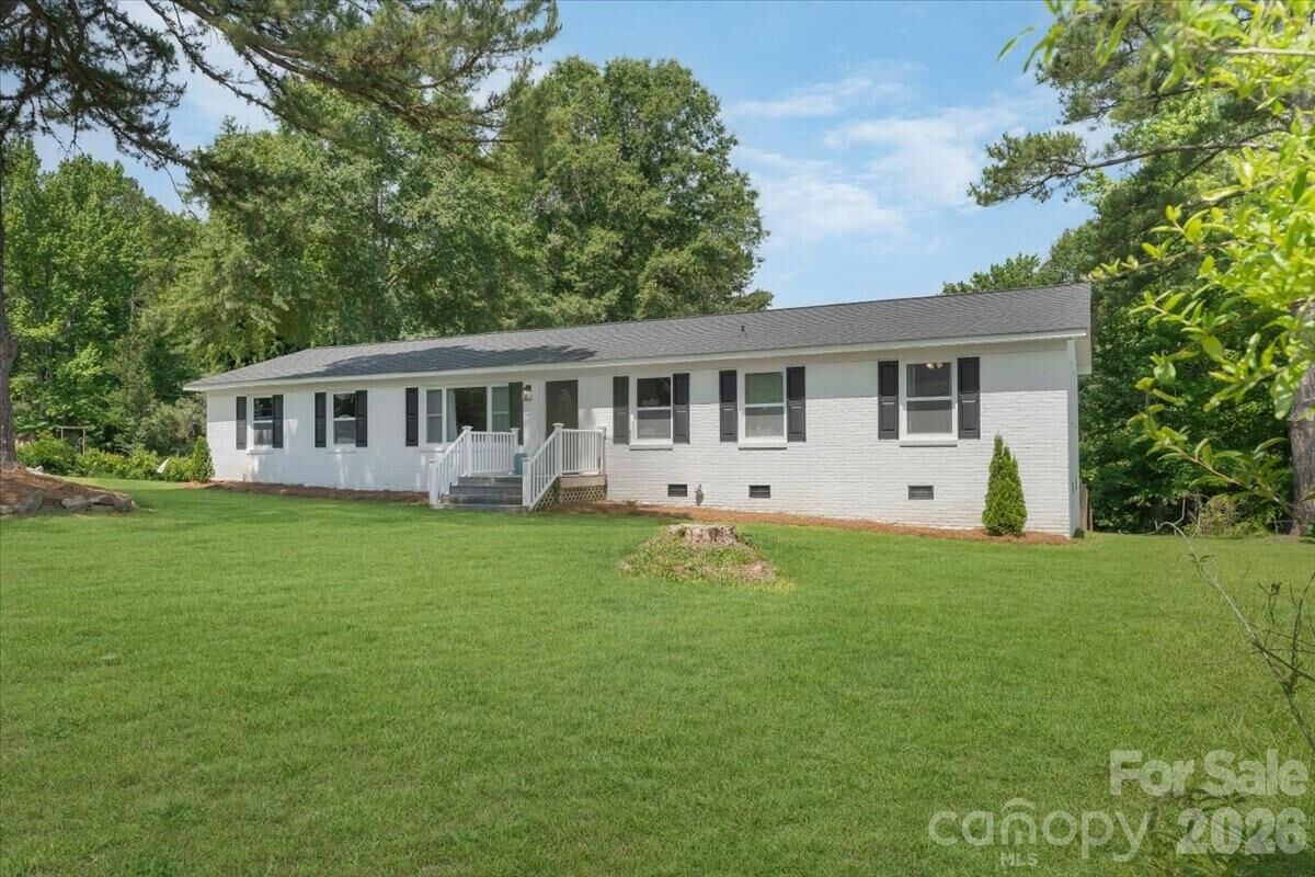 Property Photo: 2294 Country Club Drive SC 29720