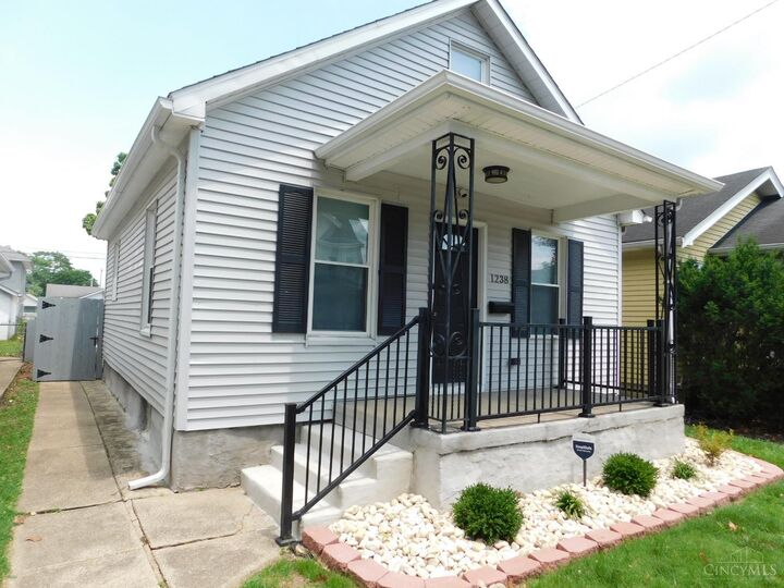 Property Photo:  1238 Vanderveer Avenue  OH 45011 