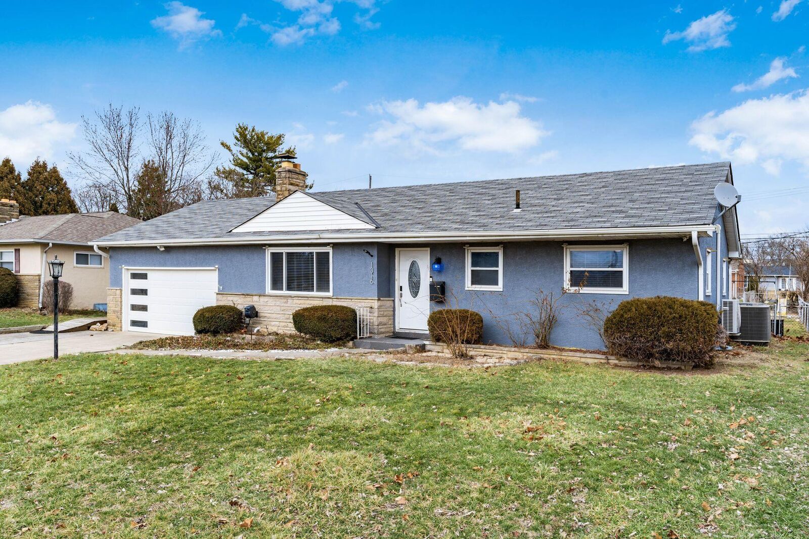 Property Photo: 1316 College Avenue OH 43209