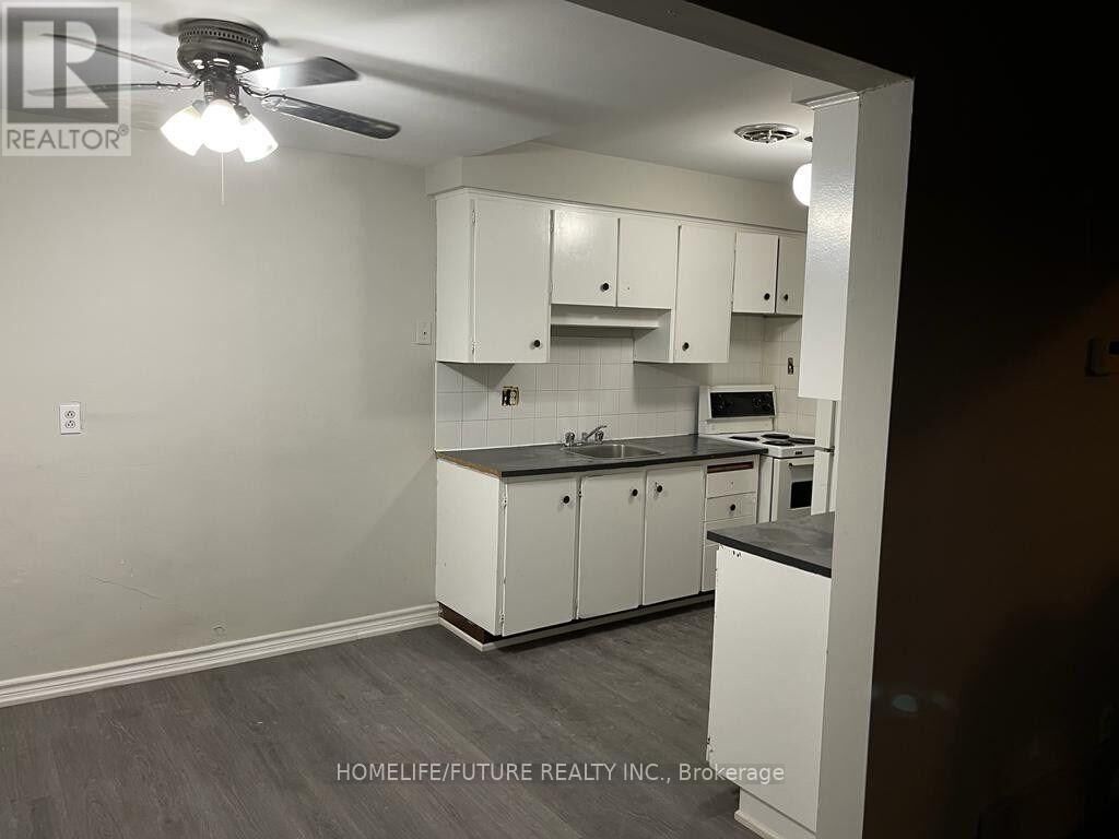 Property Photo:  1128 Upper Wellington Street 1116  ON L9A 3S6 