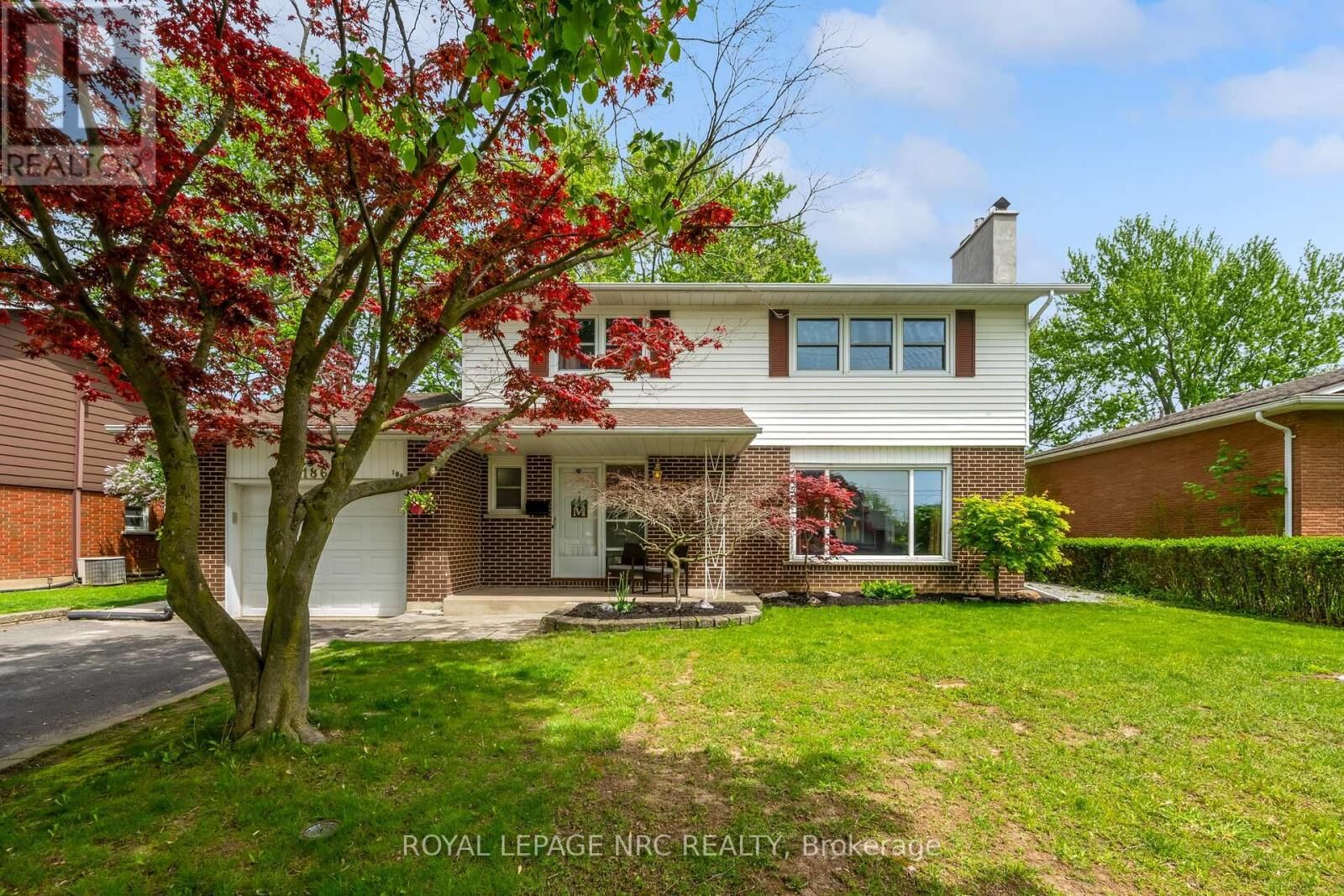 Property Photo: 186 Willson Road ON L3C 2T6