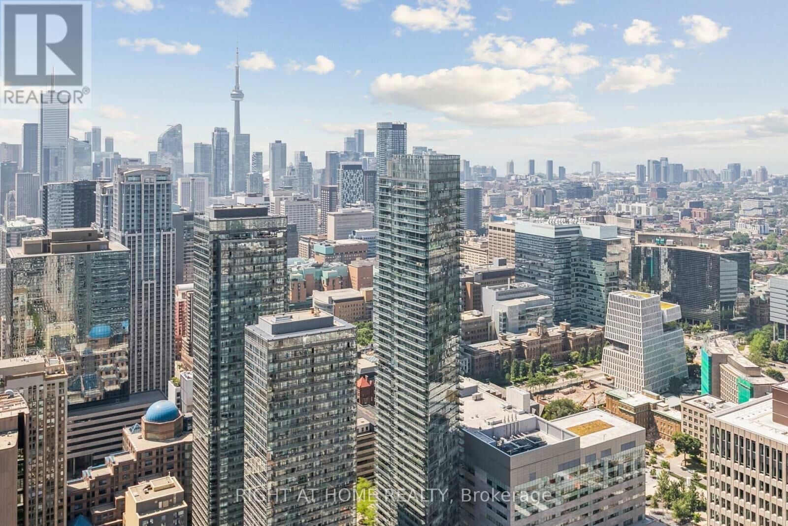 Property Photo:  11 Wellesley St W Avenue 5408  ON M4Y 1E8 