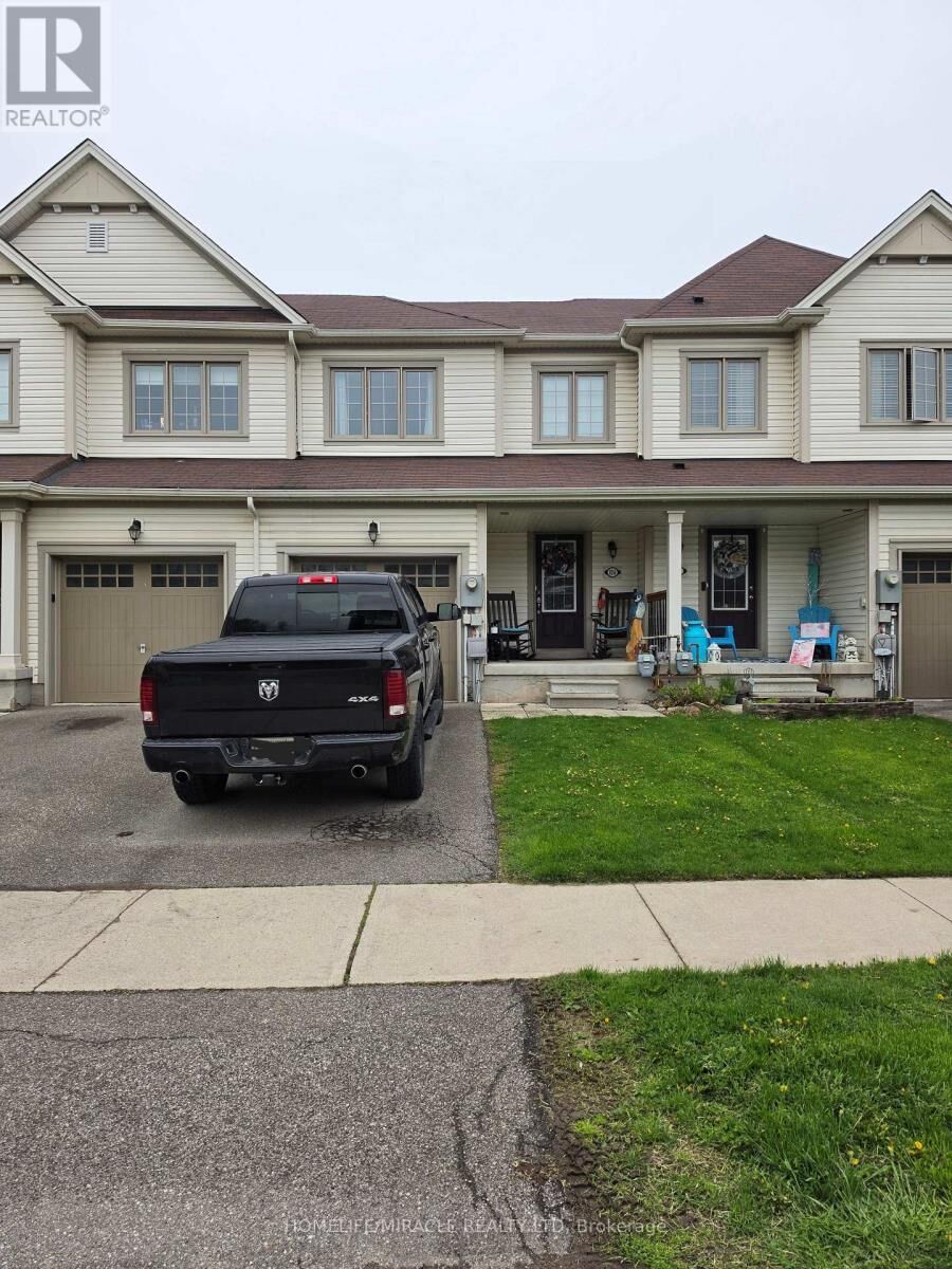 Property Photo: 8250 Tulip Tree Drive ON L2H 0N4