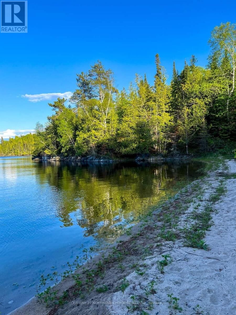Property Photo:  11 Hay Island East  ON P0X 1H0 