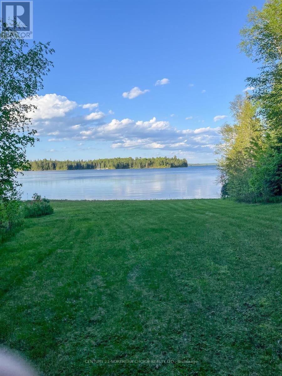 Property Photo:  11 Hay Island East  ON P0X 1H0 