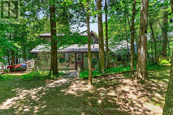 Property Photo:  58 Lower Lake Lane  ON K0H 1T0 