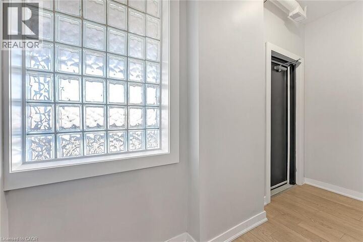 Property Photo:  657 Barton Street East 302  ON L8L 3A3 