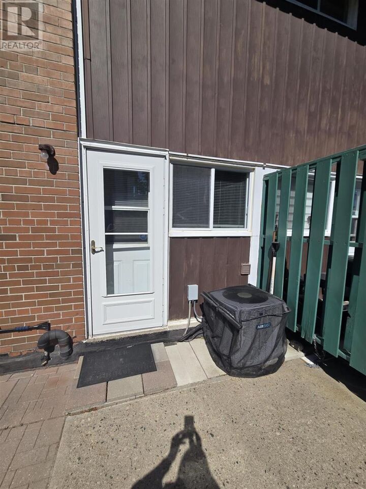 Property Photo:  104 Hutchison Ave  ON P5A 2S1 