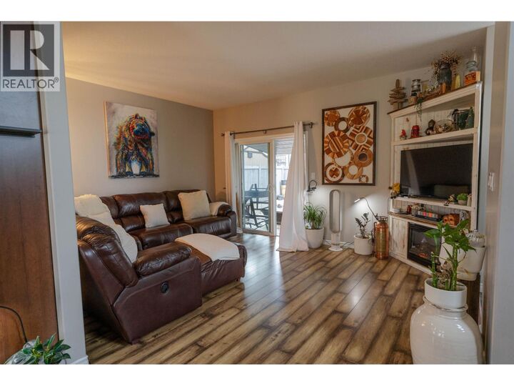Property Photo:  8803 113 Avenue  BC V1J 0E2 