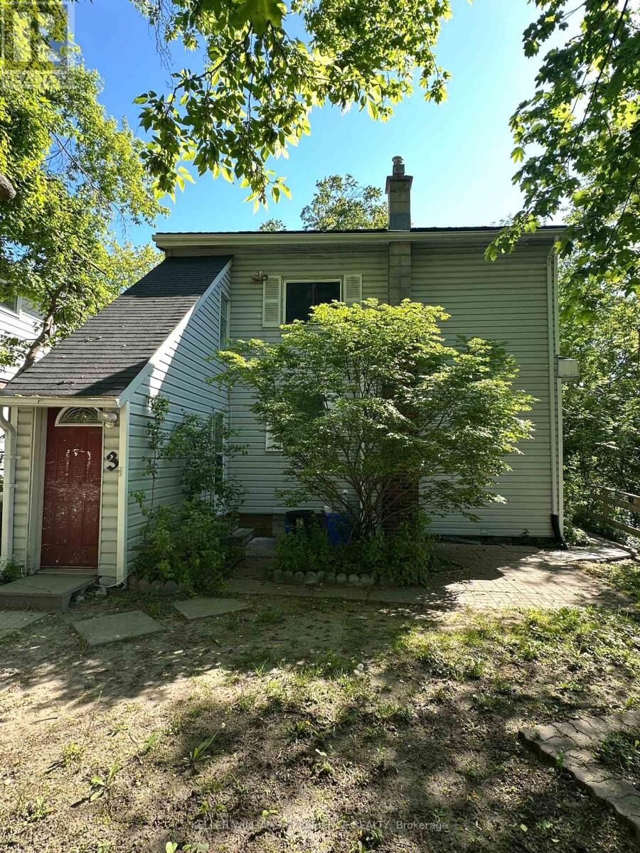 Property Photo:  116 Maple Avenue  ON L4N 1S4 