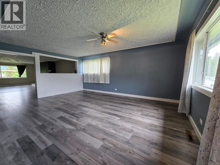 Photo de la propriété: 1417 Cormorant Avenue BC V8C 1R7