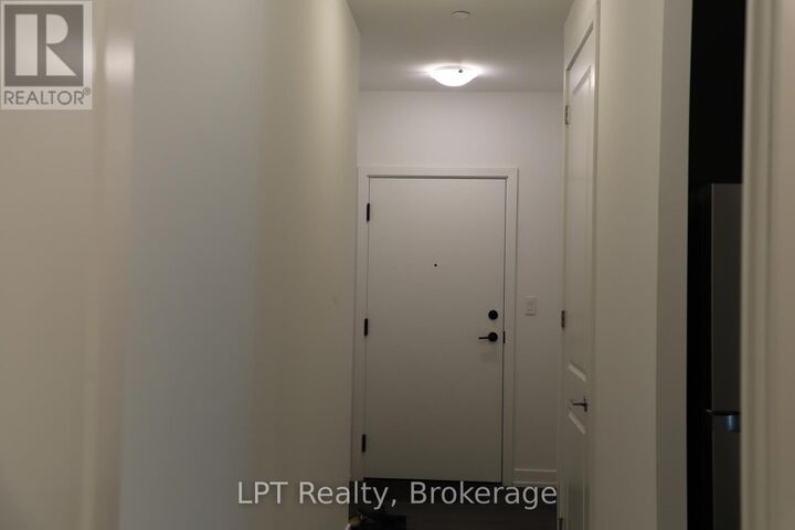 Property Photo:  556 Marlee Avenue 108  ON M6B 0B1 