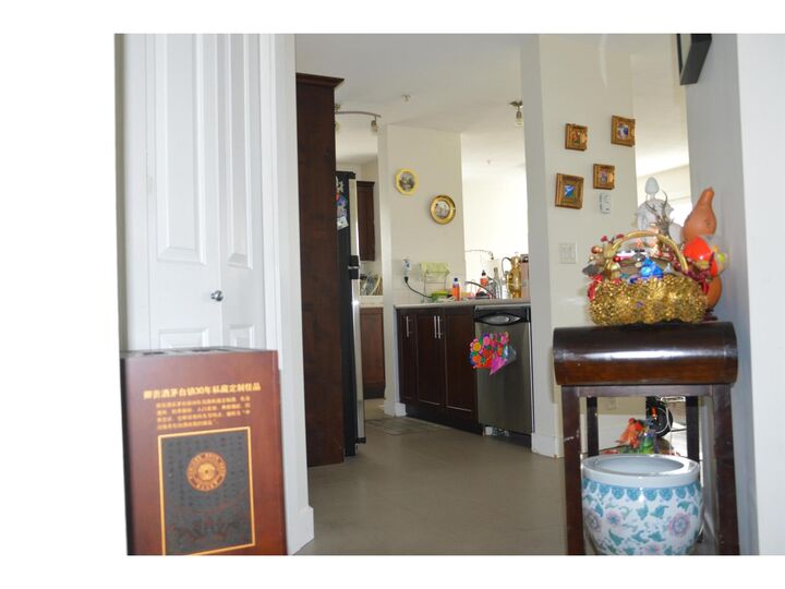 Property Photo:  46289 Yale Road 307  BC V2P 0B9 