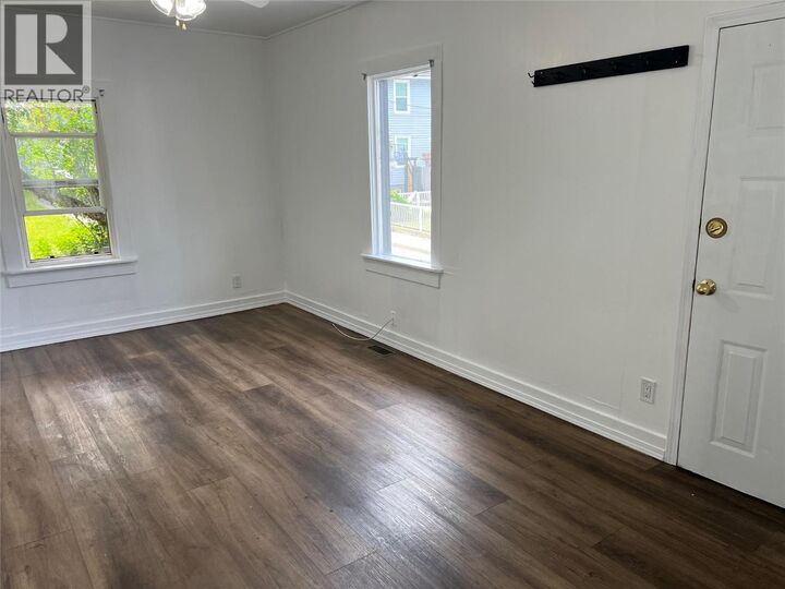 Property Photo: 264 Old Rossland Avenue BC V1R 3M7