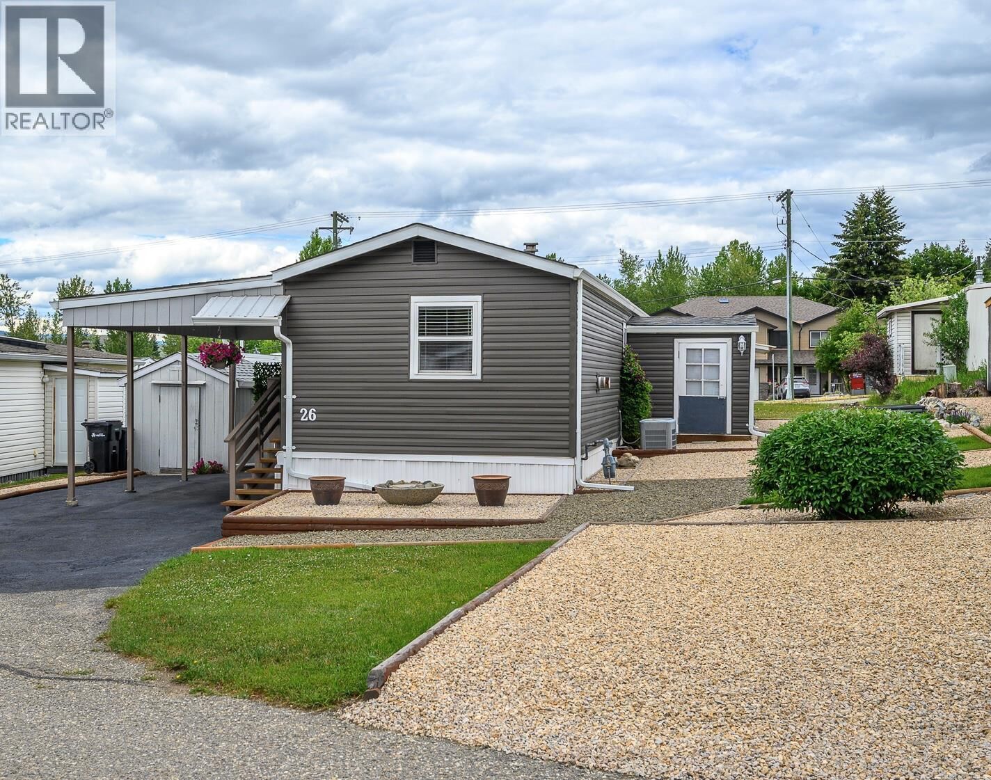 Photo de la propriété:  1600 43 Avenue 26  BC V1T 9G6 