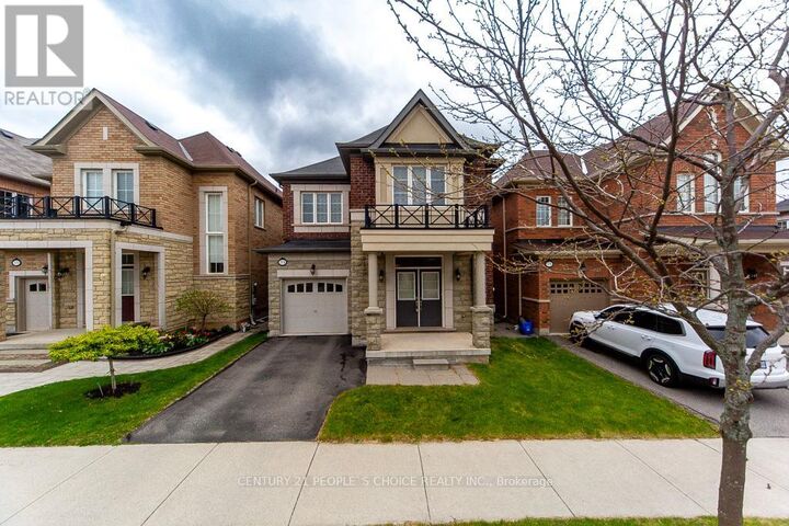 Property Photo: 374 Begonia Gardens ON L6M 4M2
