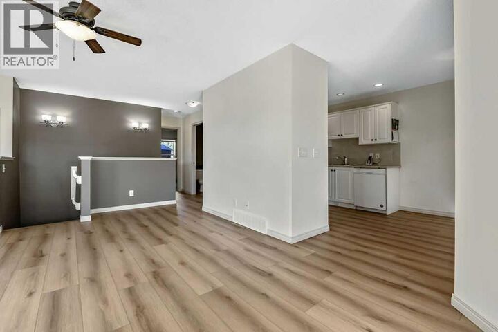 Property Photo: 1013 3rd Avenue Southwest AB T0L 0H0
