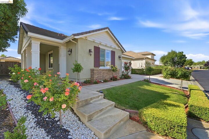 Property Photo: 705 Pardee Ct CA 94505