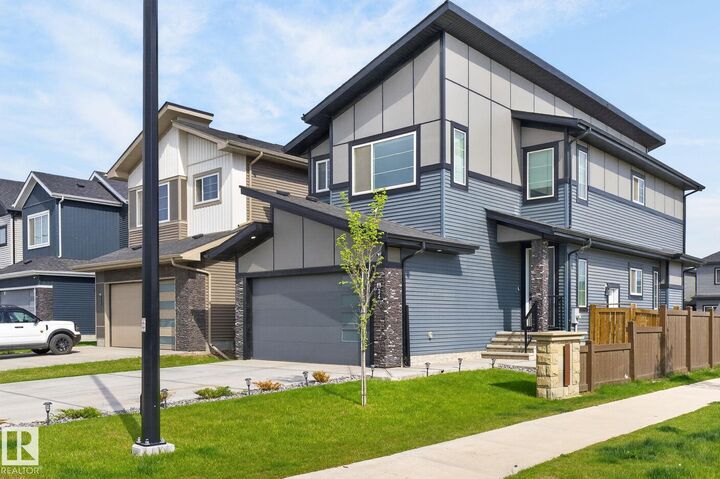 Property Photo: 34 Kiwyck Link AB T7X 3G7