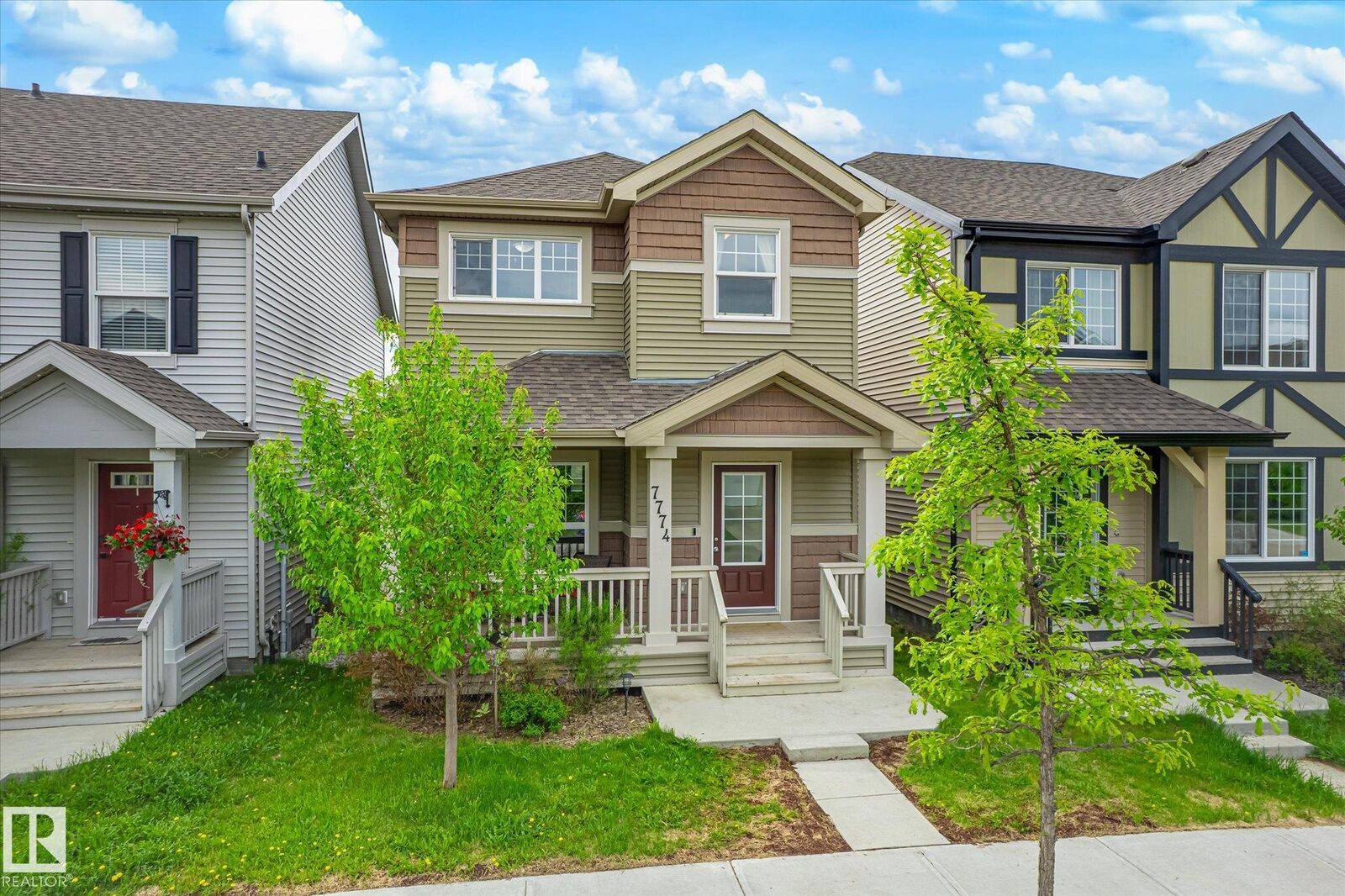 Property Photo:  7774 Eifert Crescent NW  AB T6M 0W1 