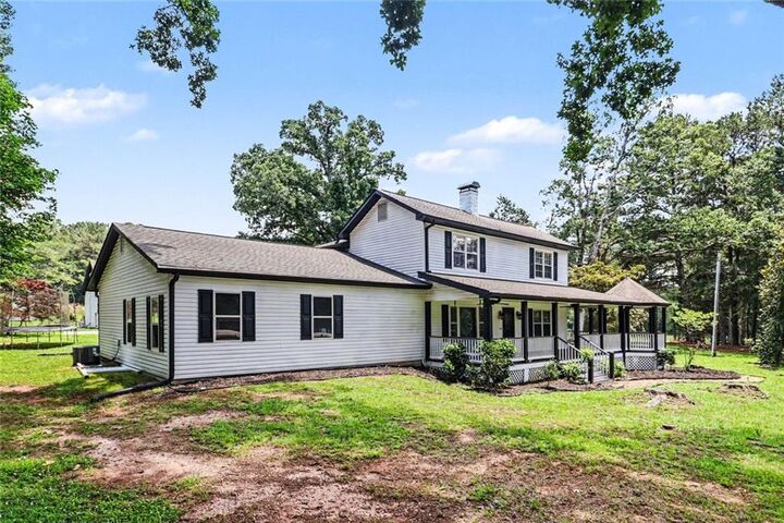 Property Photo: 813 Sandy Creek Road GA 30214