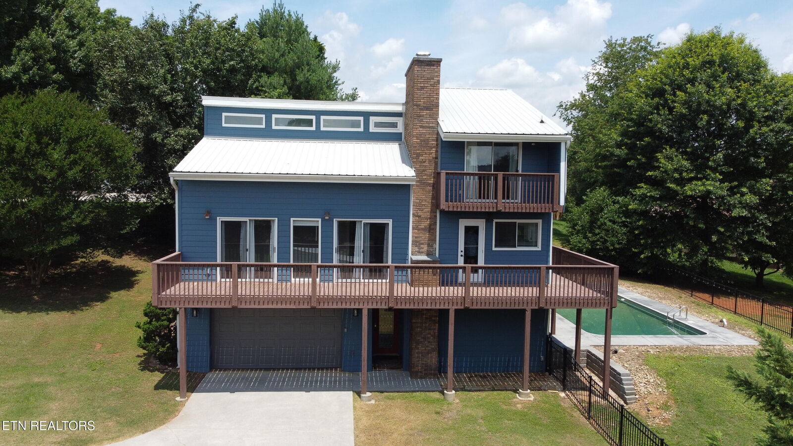 Property Photo:  125 Orchard Crest Circle  TN 37716 