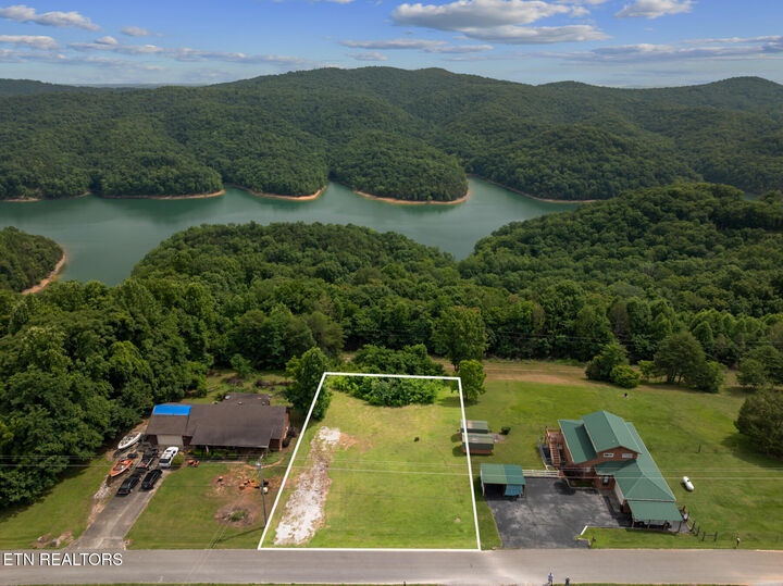 Property Photo:  976 Livingston Boat Dock Rd  TN 38541 