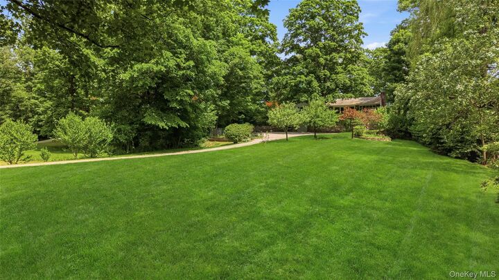 Property Photo:  110 Morningside Drive  NY 10562 