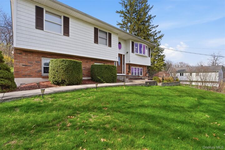 Property Photo:  4 Westend Drive  NY 10930 